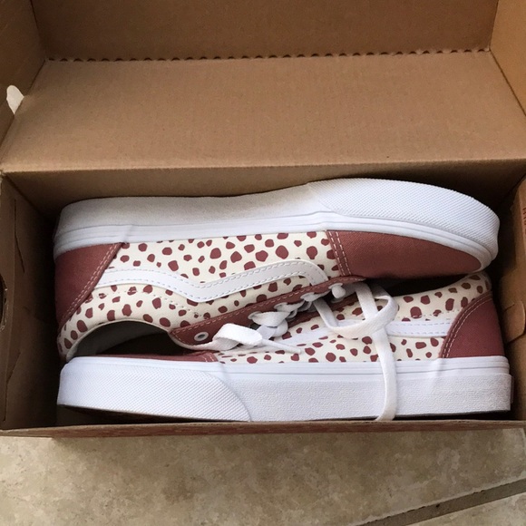 Shoes - New Vans